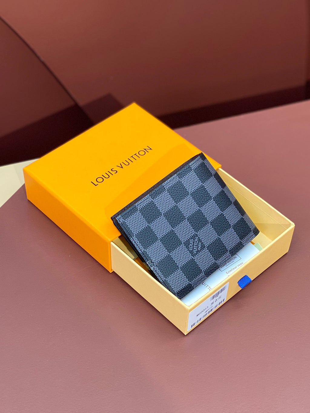 Louis Vuitton Mens Trifold Wallet with Zipper